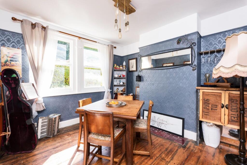 59 Entry Hill-04.jpg