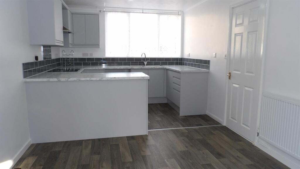 132 The Medway - Kitchen Diner.JPG
