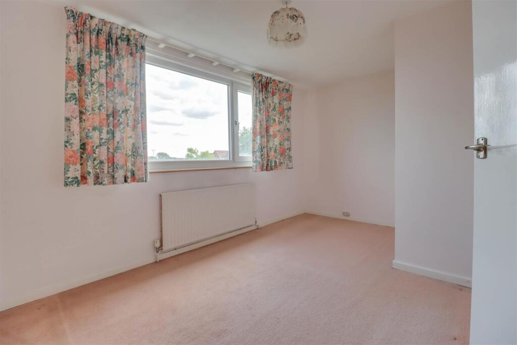 39 MARGARITE INSIDE-6.jpg