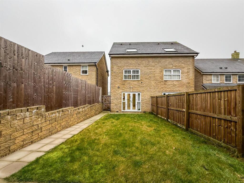 WhatsApp Image 2025-12-19 at 16.41.01 (2).jpeg