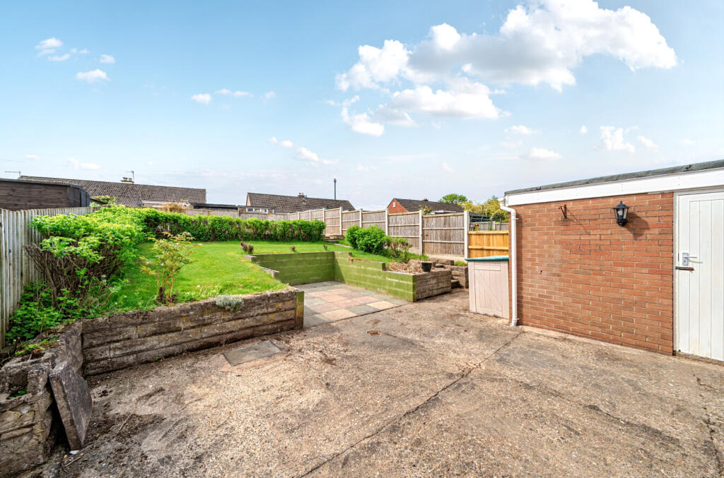 -68109331d5629-l-1279625 (21).JPG