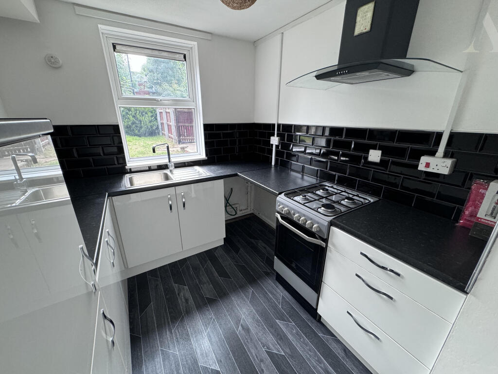 Chatterway - Kitchen (1)