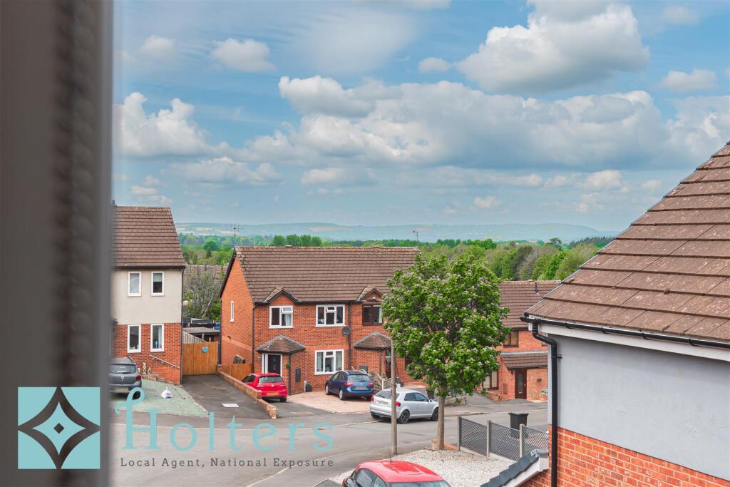 7 Hopton Close, Ludlow-10.jpg