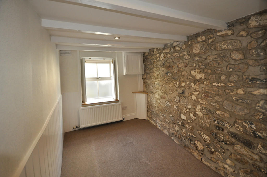Bedroom 3 Groundf...