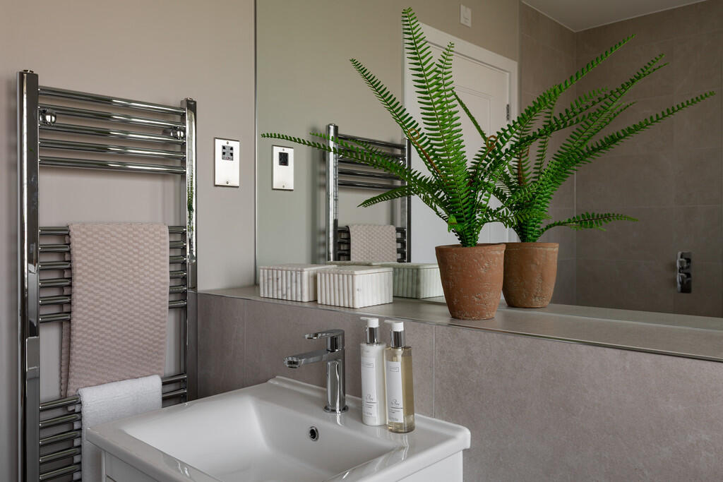 plot9knightsgreen...