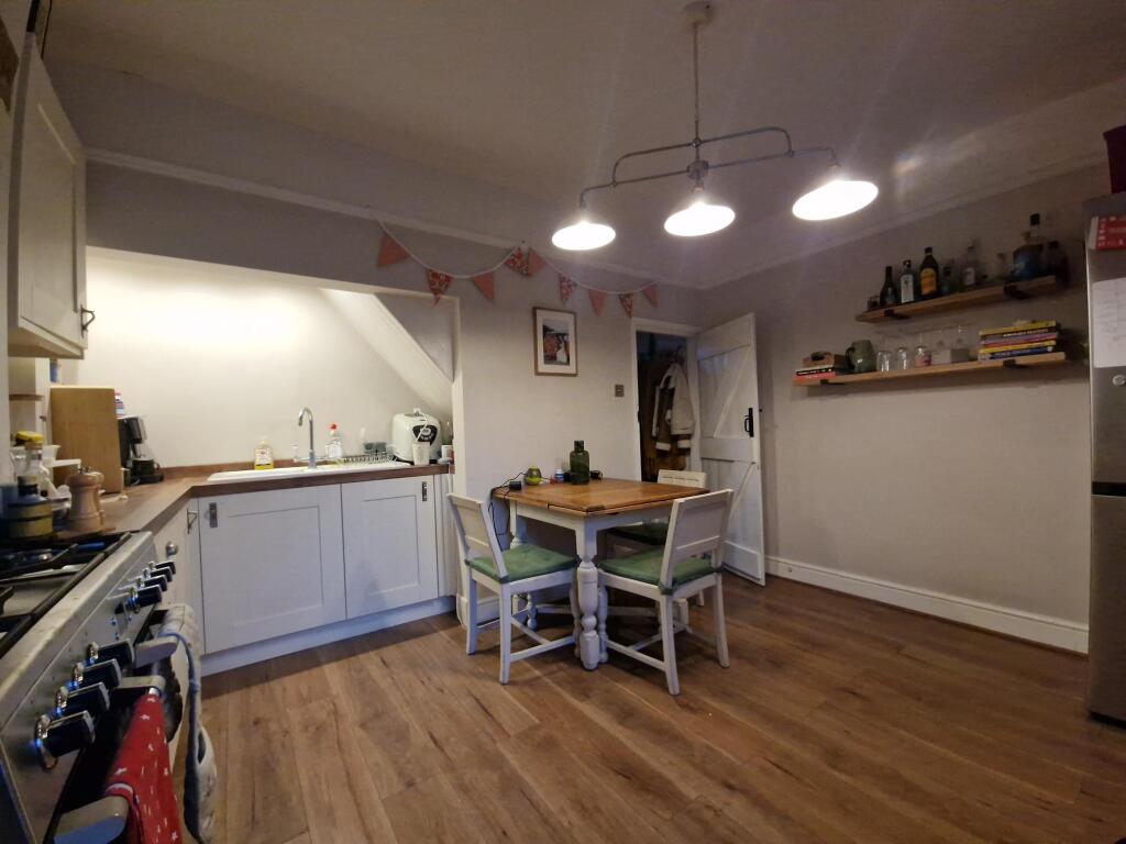 Kitchen / Dining Room