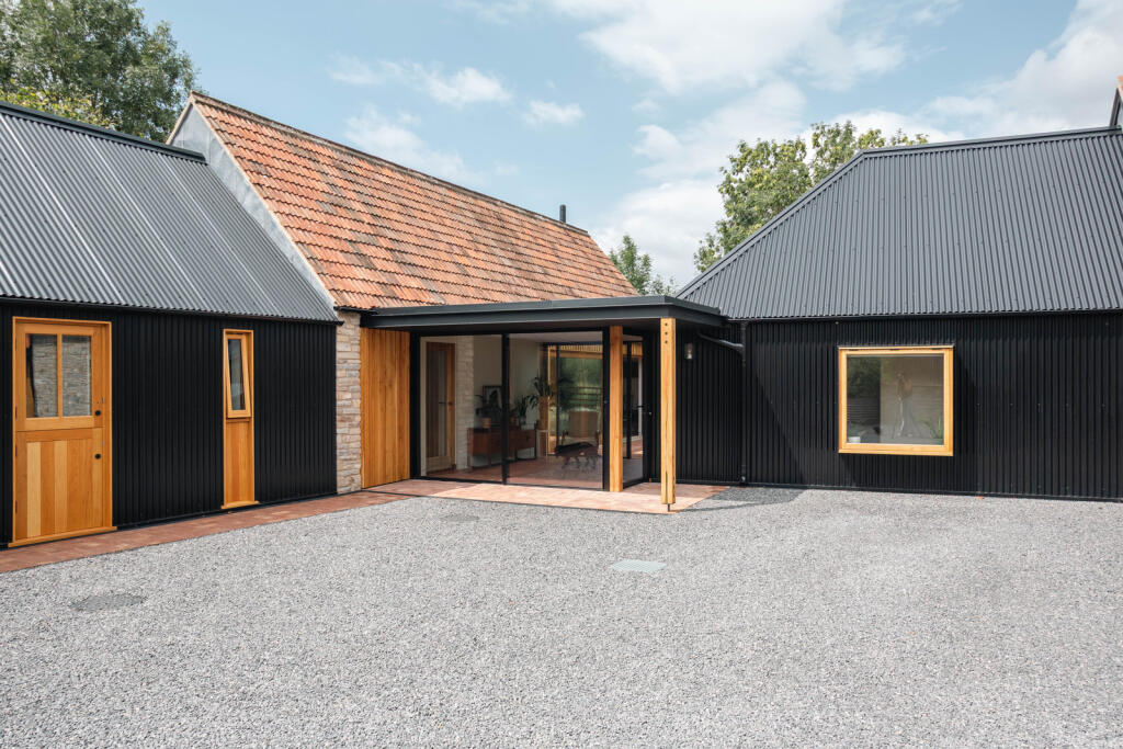 301244 - The Stables, Manor Farm_Inigo-62.jpg