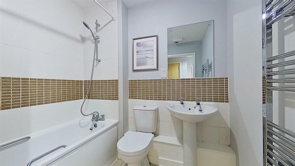 Hardy-Court-Furmage-Road-Earlsfield-SW18-05242024_