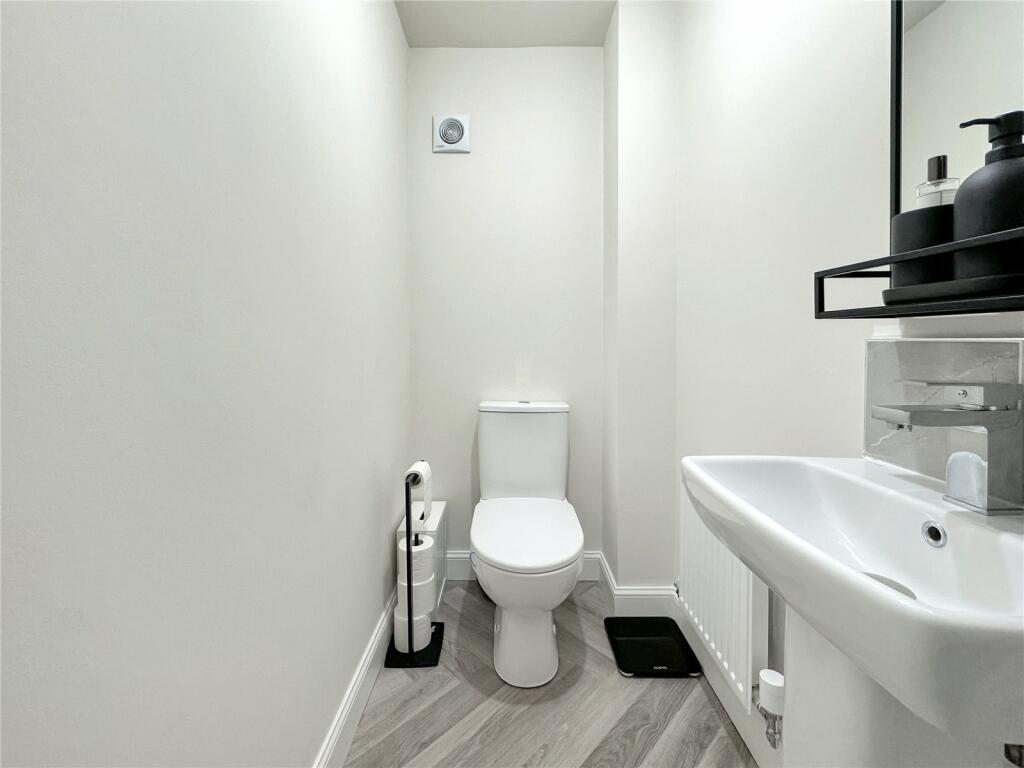 Ground Floor WC