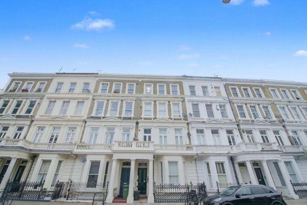 46E Barons Court Road, Barons Court, London W14 9DU