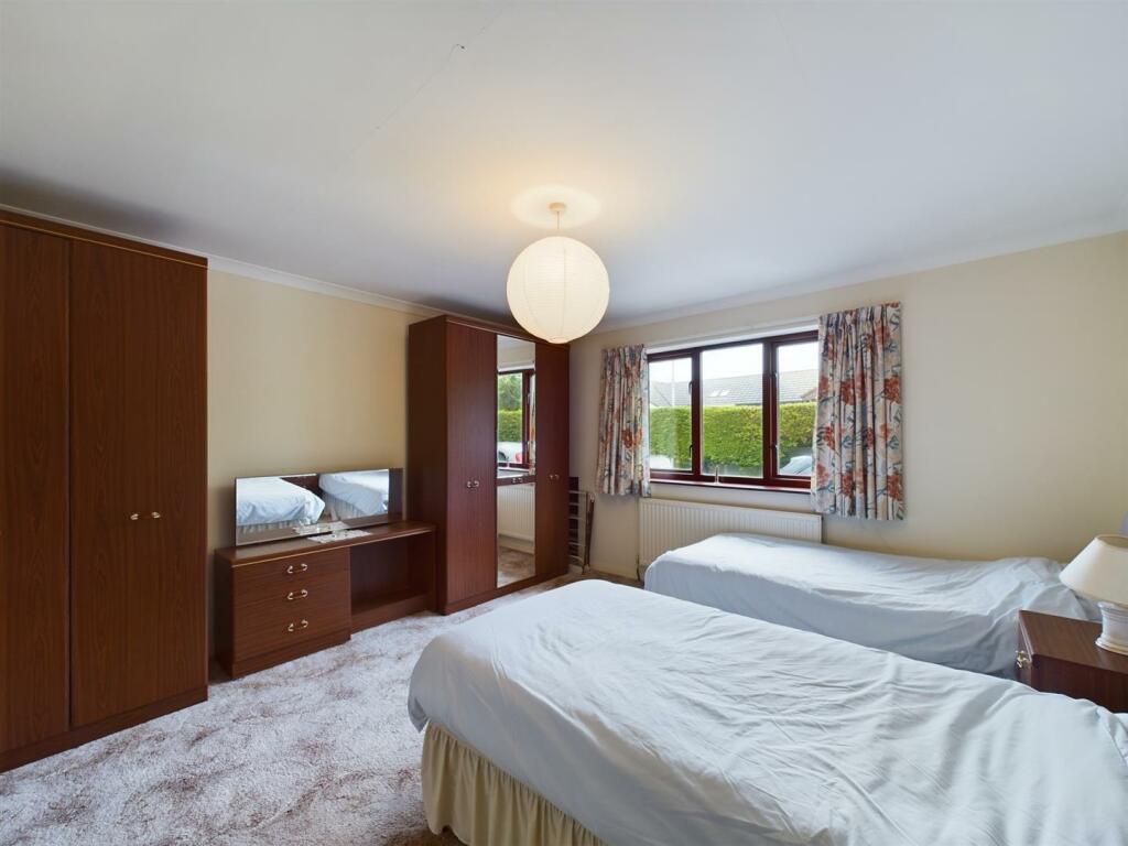 Bedroom (3)
