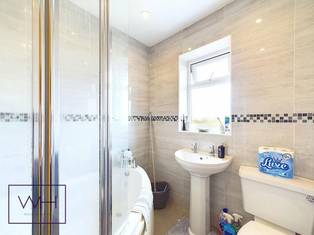 CAM03785G0-PR0076-ST