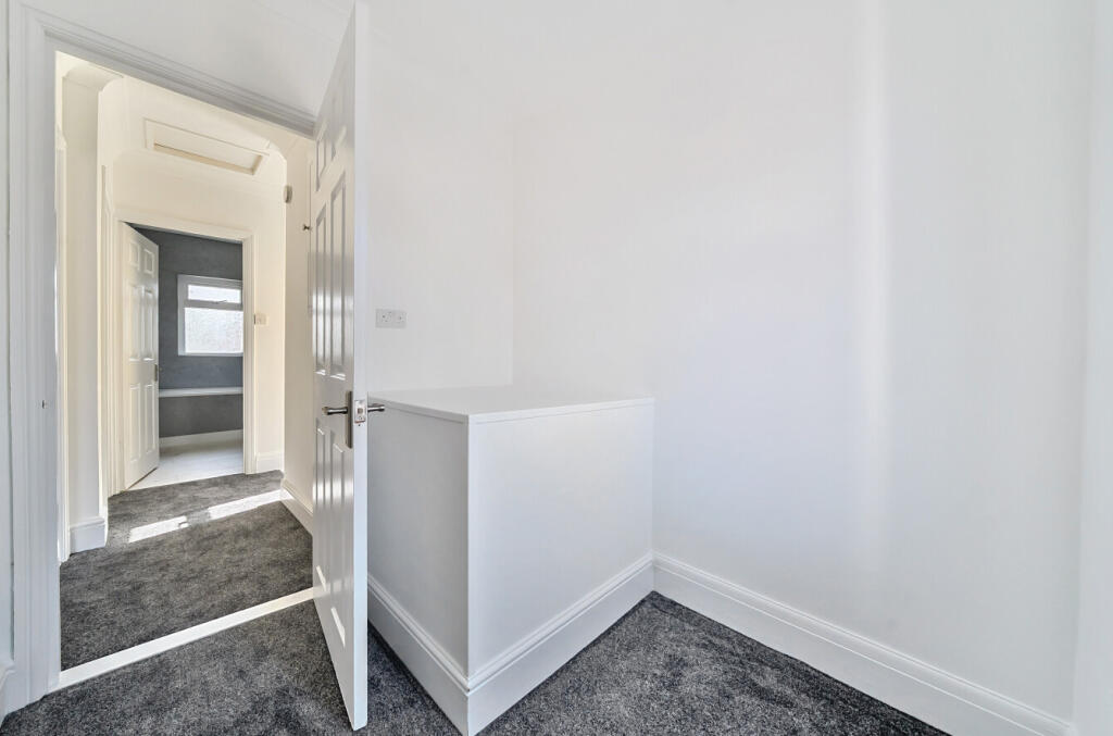 1318397-13-685edd...