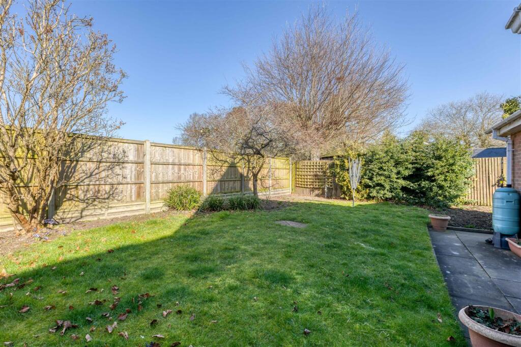 14 Mill Close-11.jpg