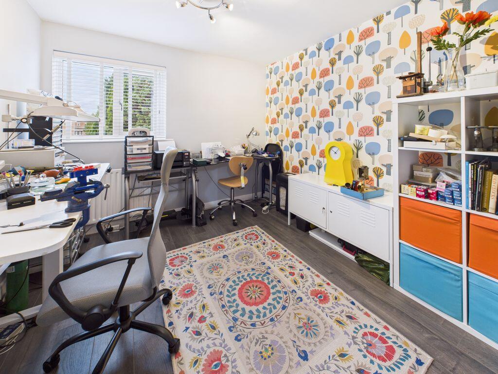 Office/Bedroom 4