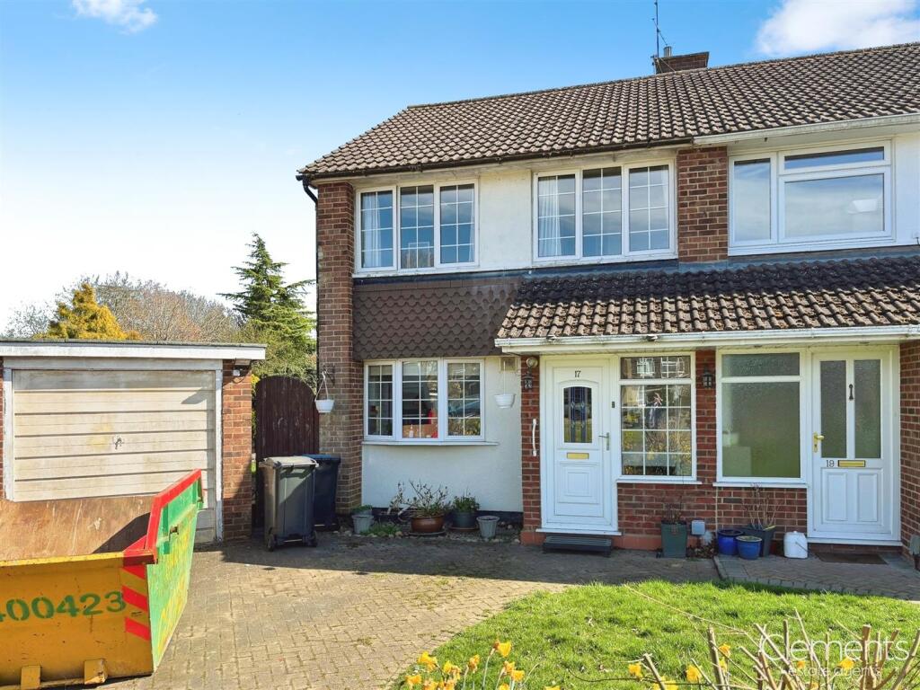 10cbfad9-External 202.jpg