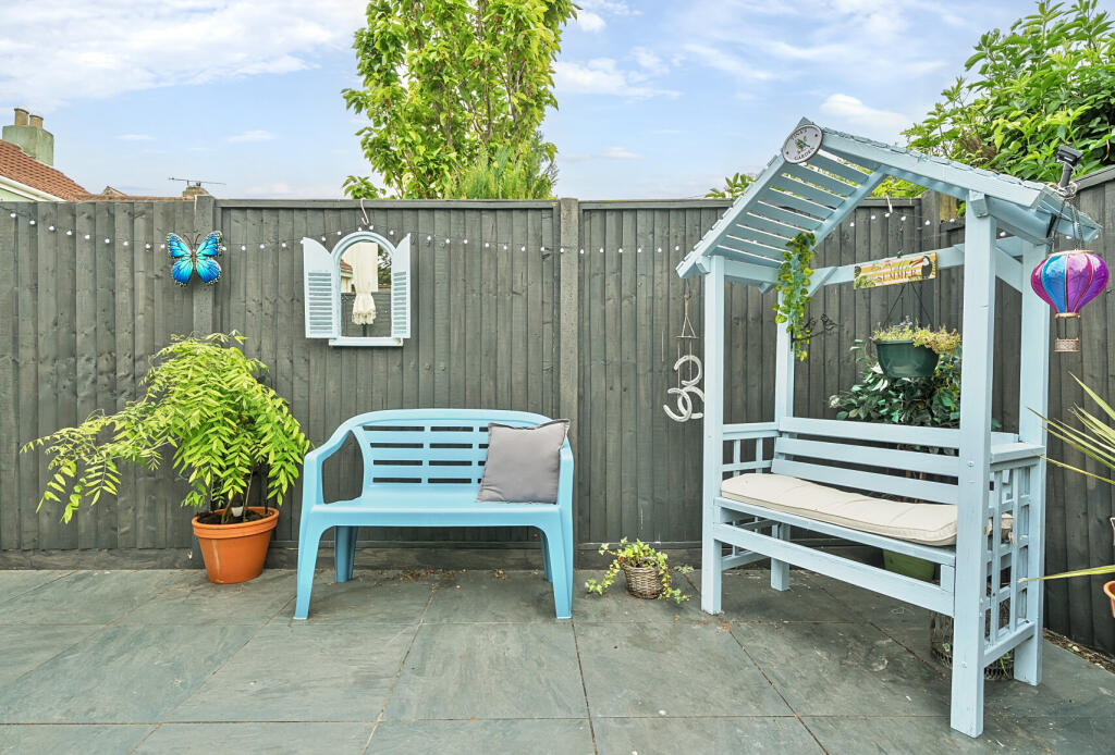 4-681cd99f1fce2-1...