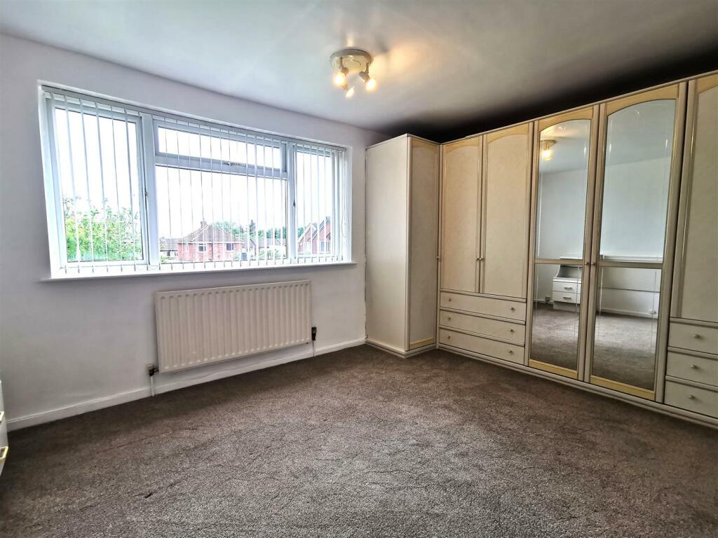 main bedroom 3.jpg