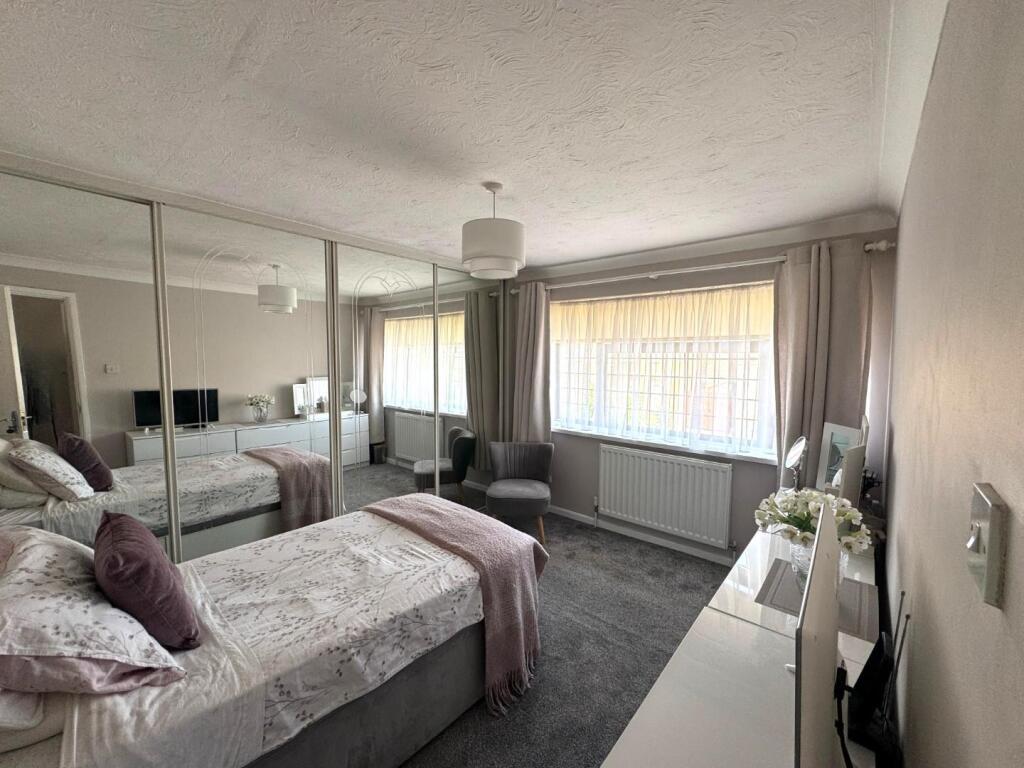 WhatsApp Image 2025-06-19 at 11.52.51_4755d463.jpg