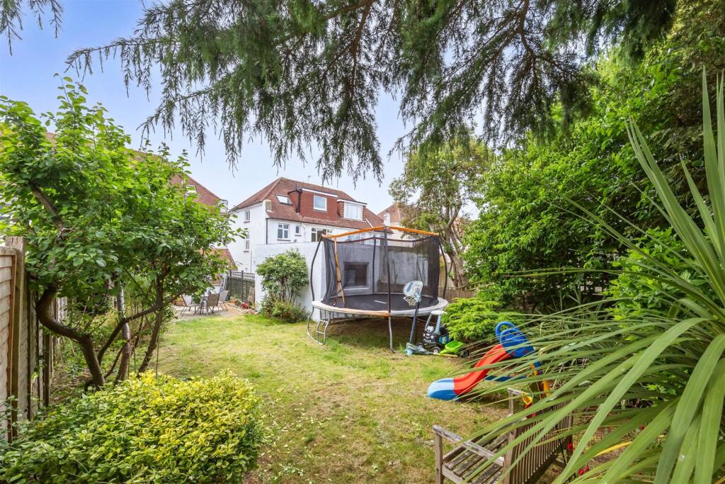 Hangleton Road 85 GARDEN.jpeg