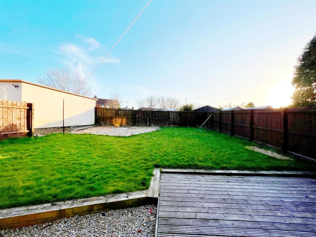 Garden 5.jpg