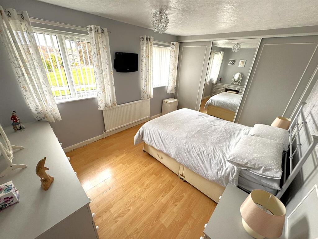 thumbnail_image0 (4).jpg