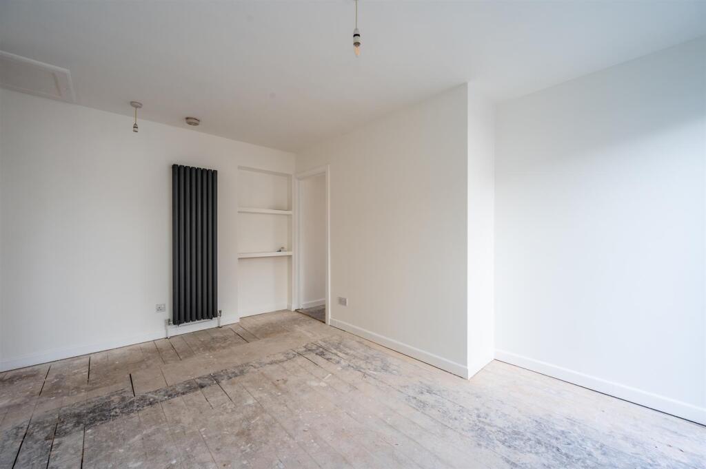 1aEastokeAvenue229.jpg