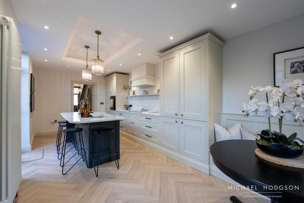 80 Ewesley Road-23.jpg