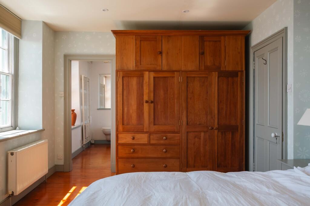 297332 - 6 Sherbourne Lane, Lyme Regis_Inigo-8.jpg