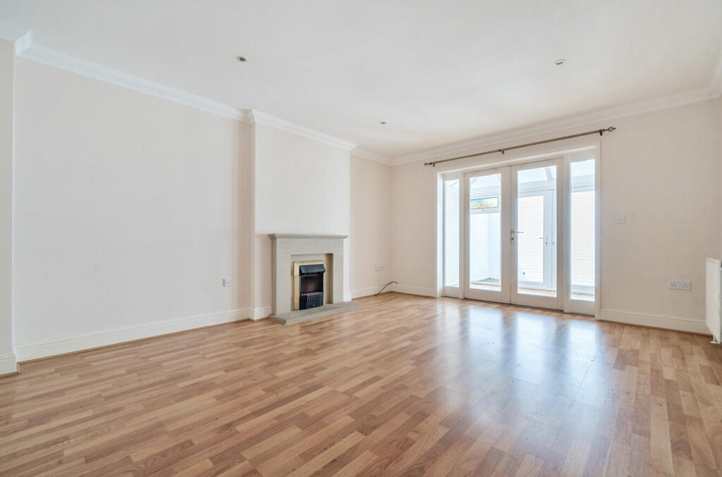 1300686-31-683855...