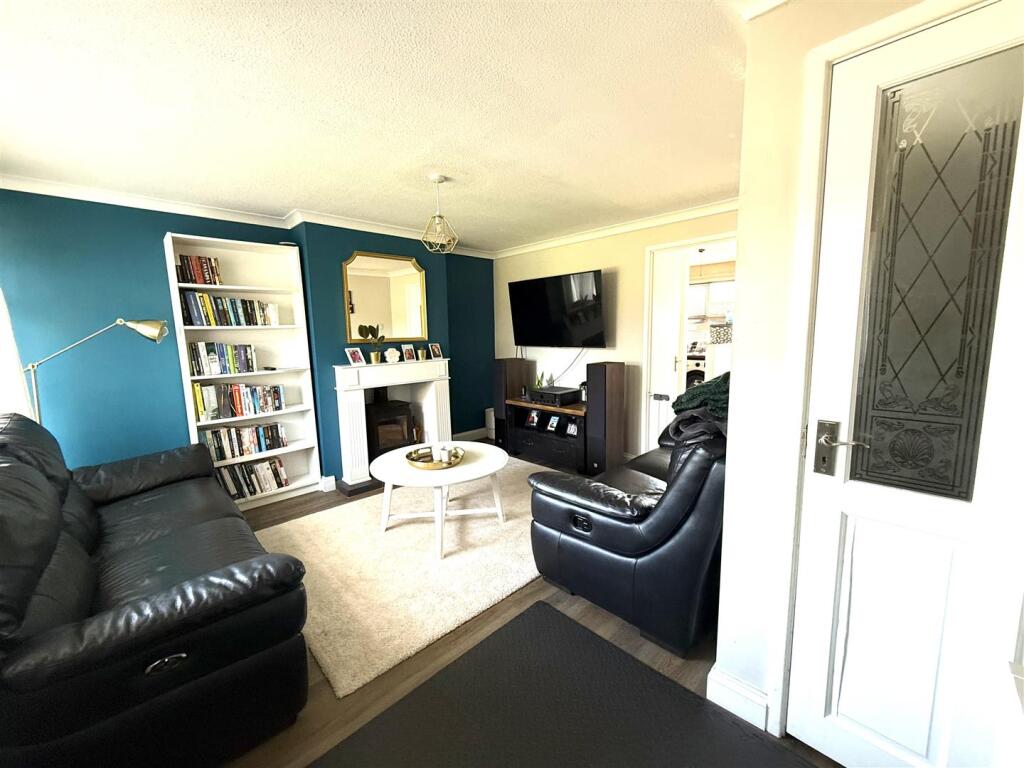 37 campbell lounge 3.jpeg