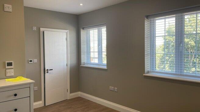 bowes-rd-n11-1ah-982733