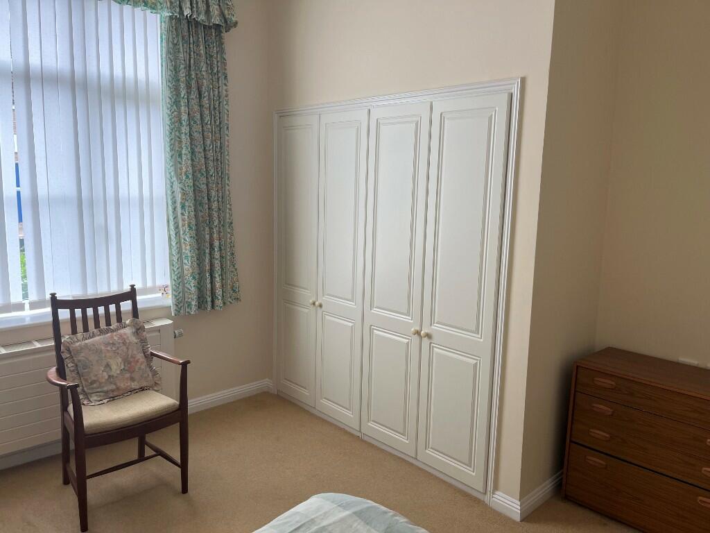 Flat 8