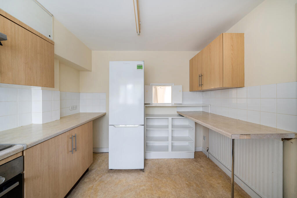 1331123-7-6882694...