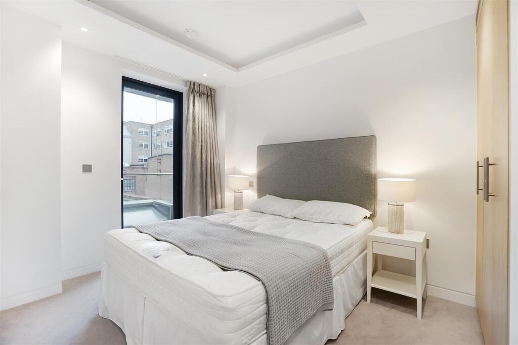 Charlotte Mews - Bruton Property