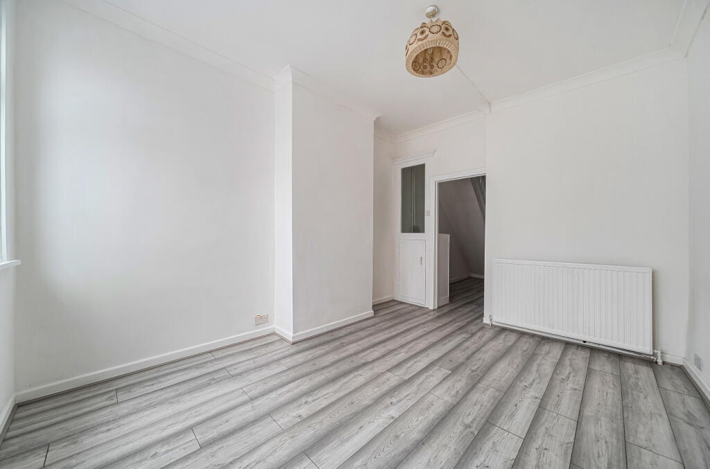 1374088-21-6900da...