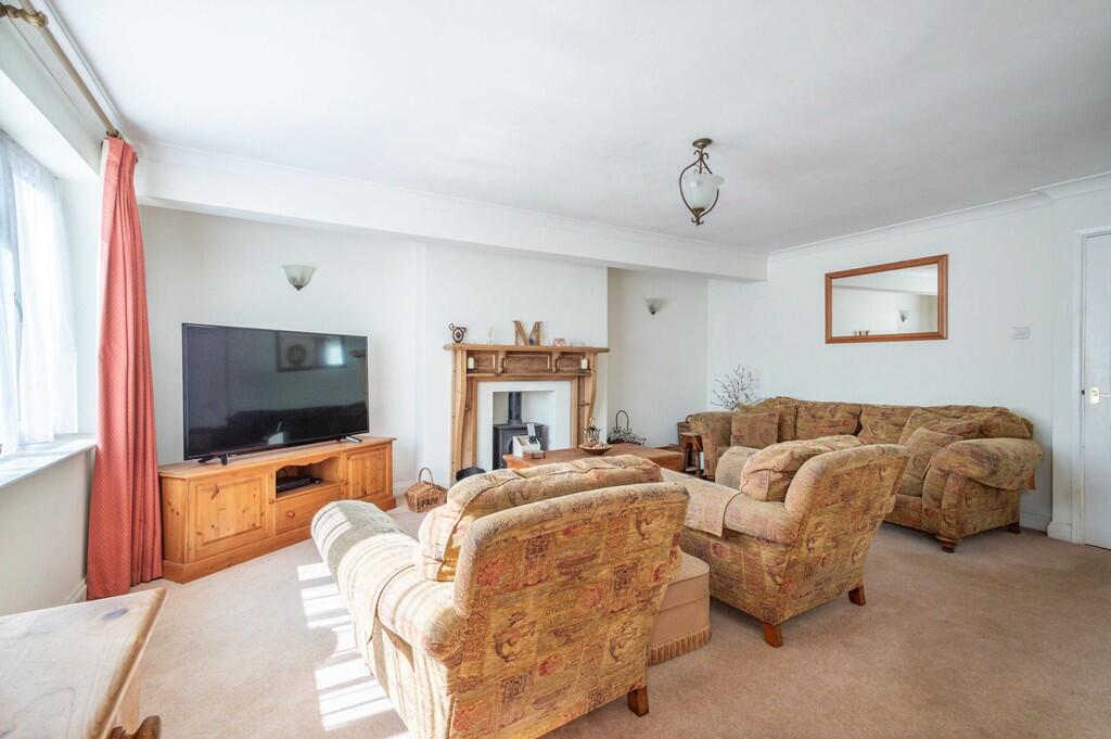 4 Strollers Way-0...