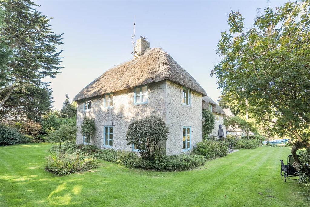 Cob Cottage