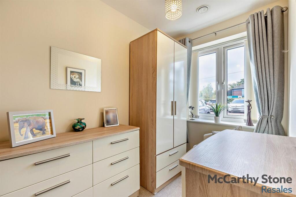 8668608-interior10-800.jpg