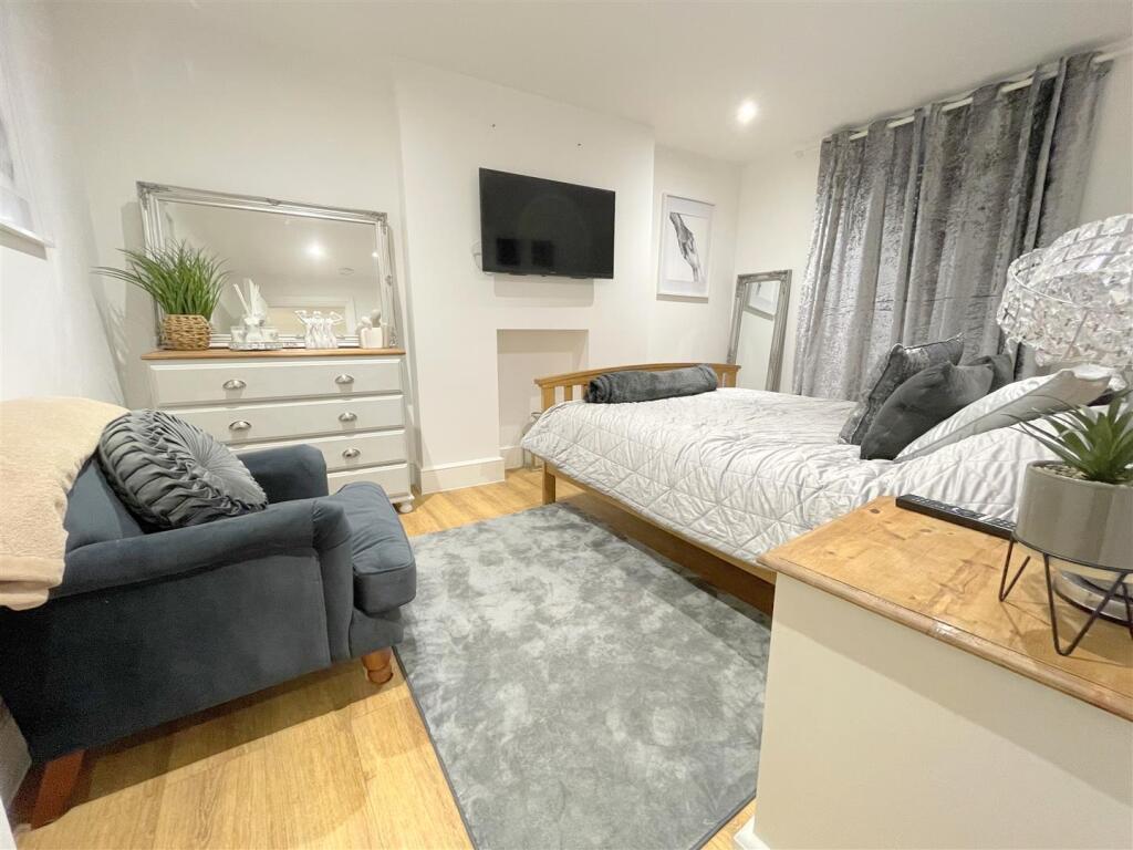 Photo 10-02-2025, 10 40 03.jpg