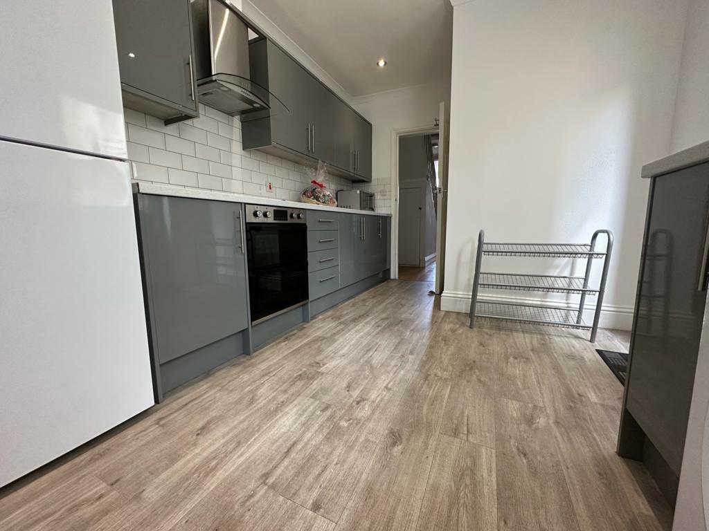 257F 2023 Kitch3.jpg
