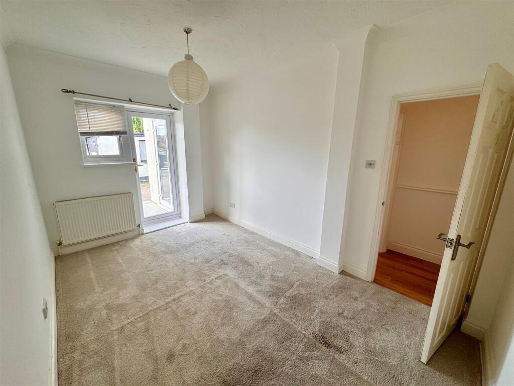 Bedroom.jpg