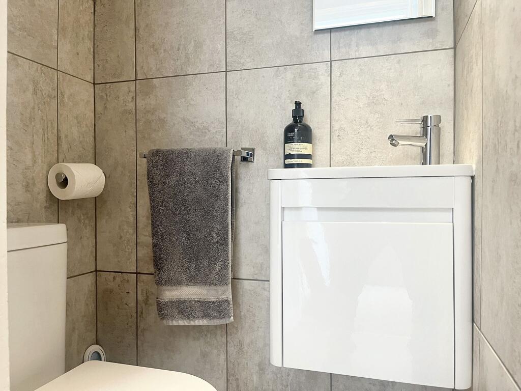 Ground Floor Wc