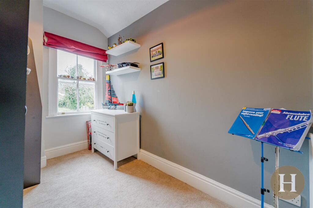 Hadleigh Estate Agents-12.jpg