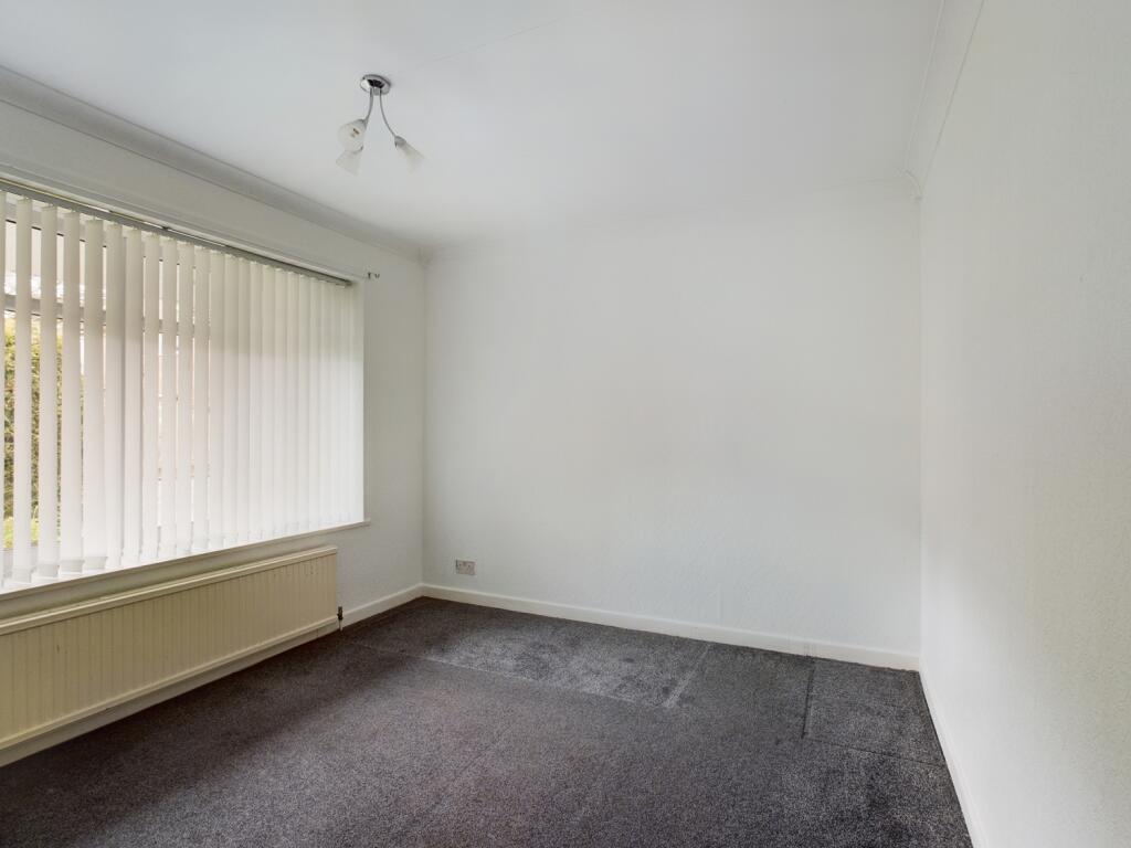 CAM01440G0-PR0028-STILL005