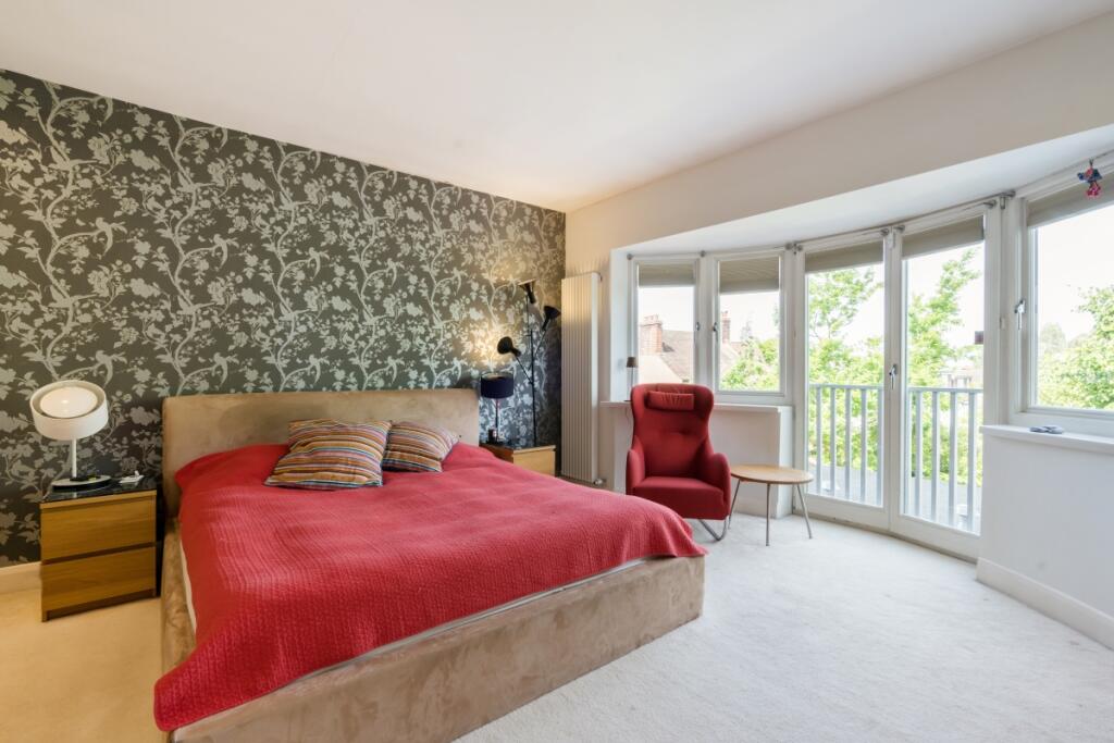 15 Vallance Road ...