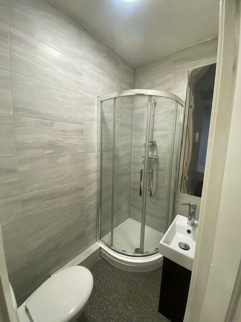 ShowerRoom.jpg