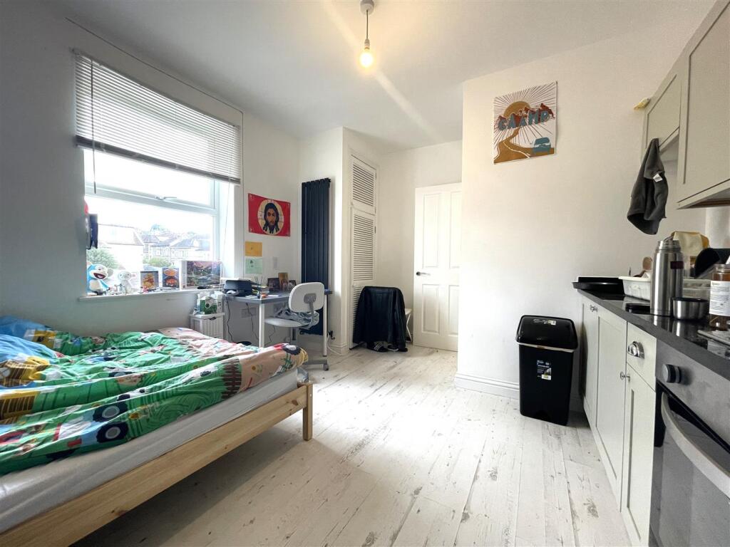 209 Gloucester Road, Gloucester Road, Bristol BS7 