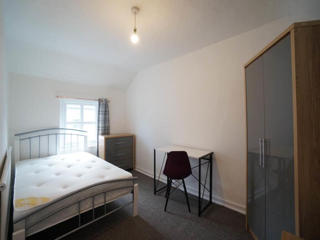 Bedroom 3.JPG