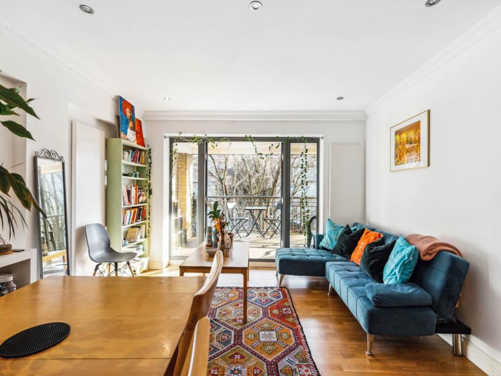 Flat 4 35 Woodseer S
